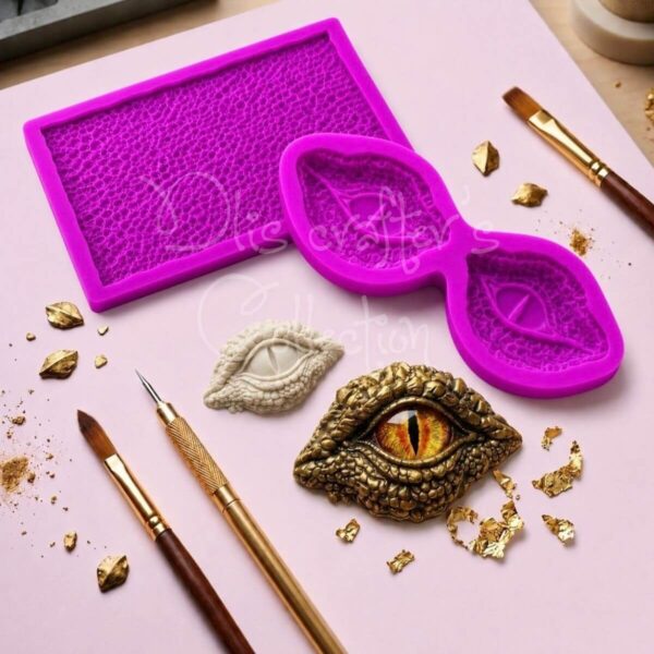 Molde de silicona morado con superficie texturizada de escamas de dinosaurio y máscara decorativa con ojos reptilianos.